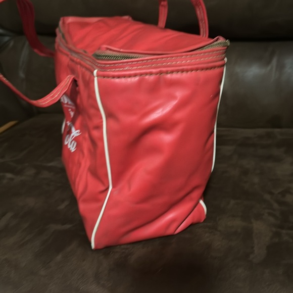 VTG Coke is Coca-Cola soft cooler - Picture 4 of 8